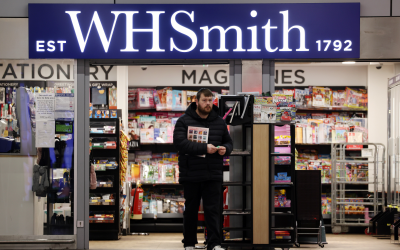 WHSmith deploys SOLUM electronic shelf labels across Heathrow flagship stores to sharpen travel retail customer experience
